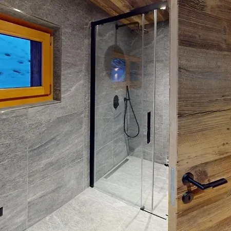 Chavanette - Beautiful 7 Bedrooms 尚佩里