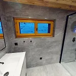 Chavanette - Beautiful 7 Bedrooms Διαμέρισμα