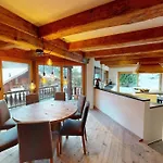 Chavanette - Beautiful 7 Bedrooms Champéry
